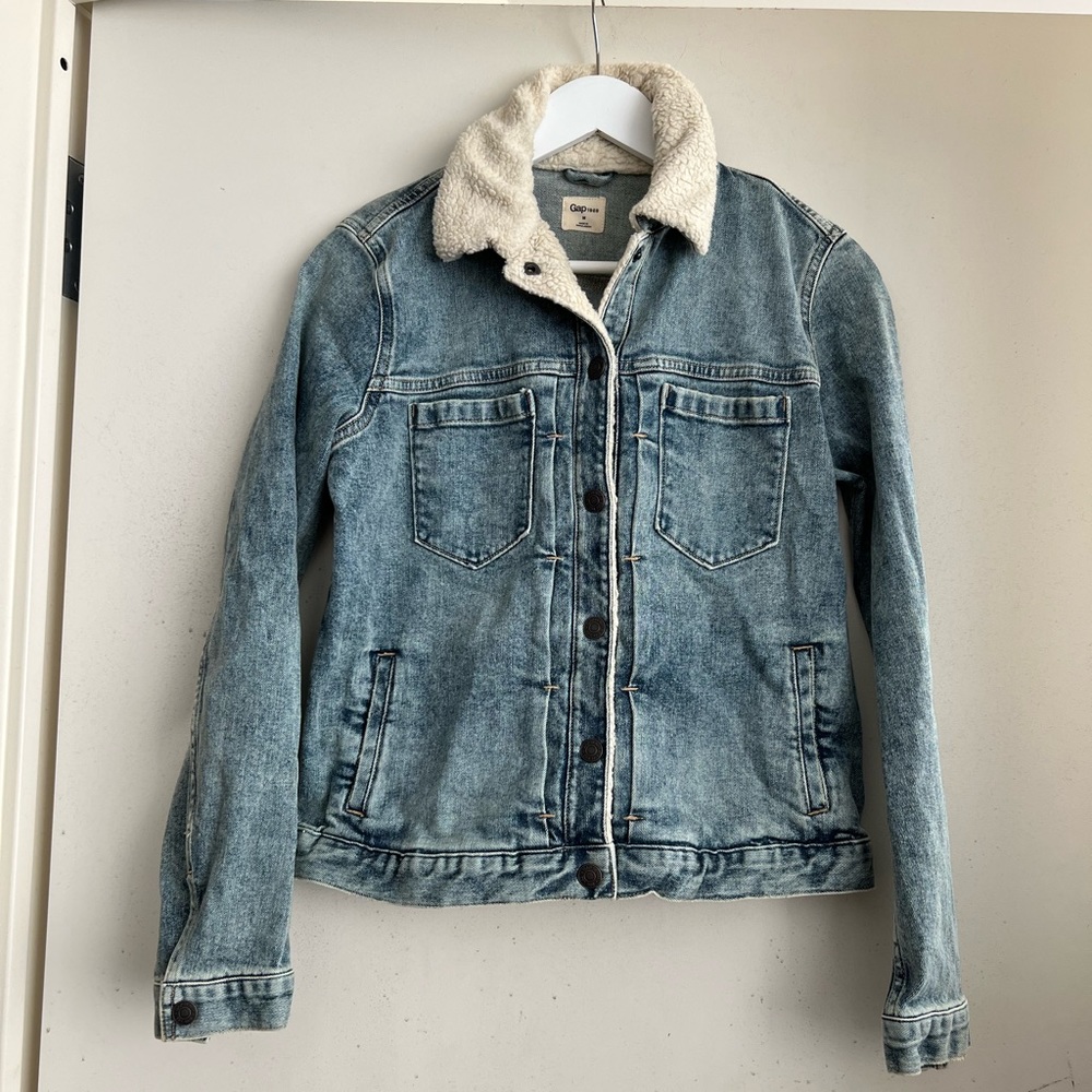 GAP Denim & Sherpa Jacket
